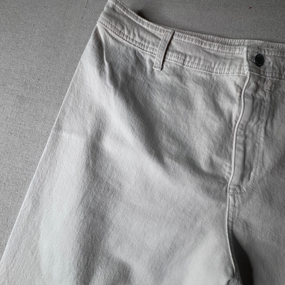 Universal Thread Women's High-Rise Wide Leg Jeans Cream Plus Size 16 Stretchy